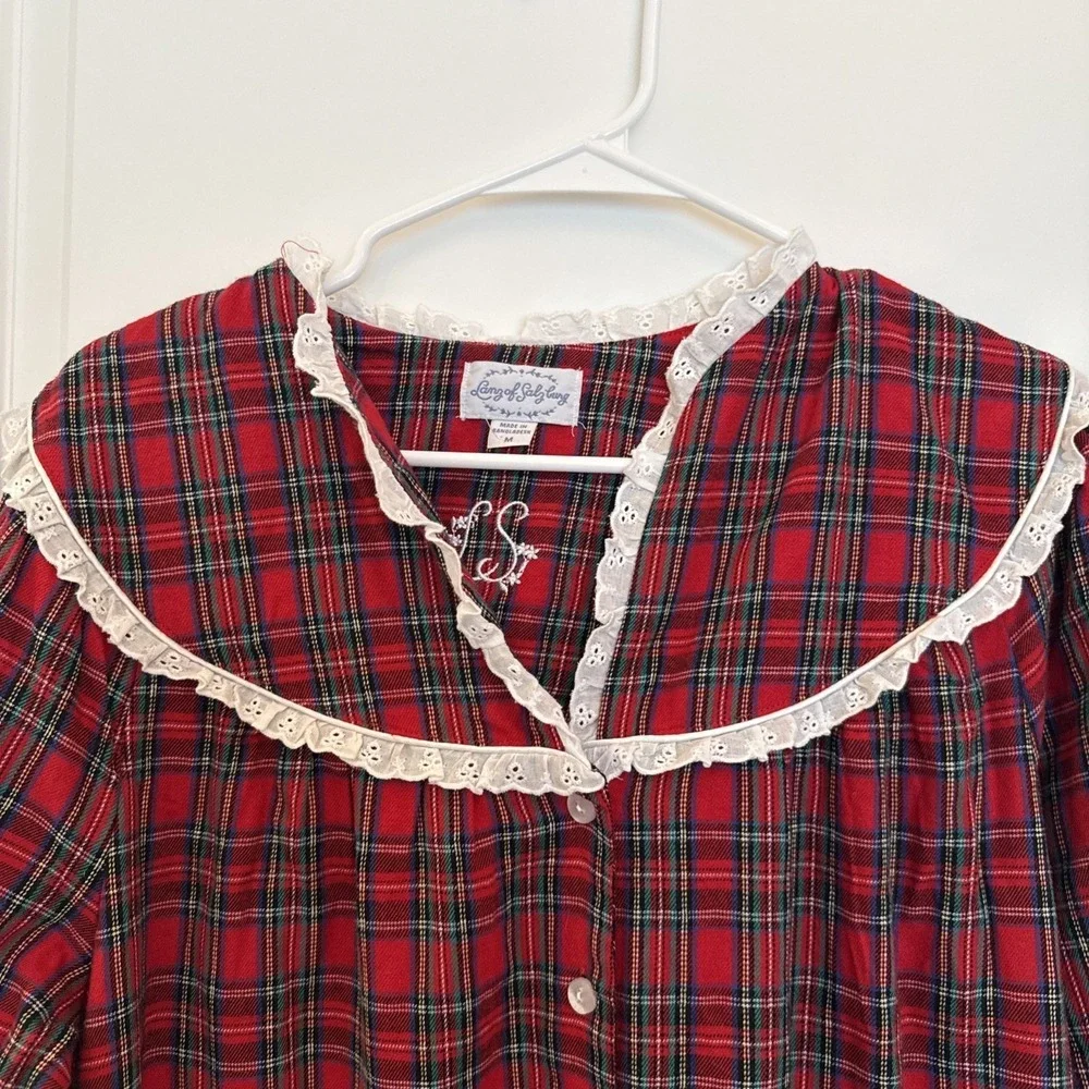 Land of Salzburg Size M Cotton Flannel Plaid Nightgown Red peter pan